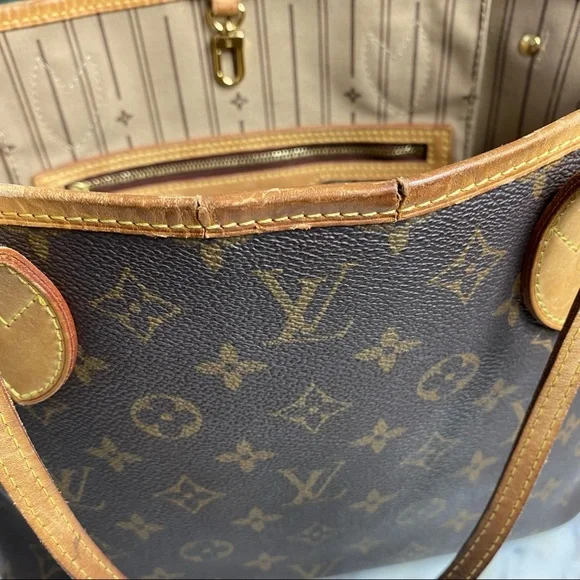 ✨SOLD!! Louis Vuitton Neverfull PM✨ - Picture 17 of 17